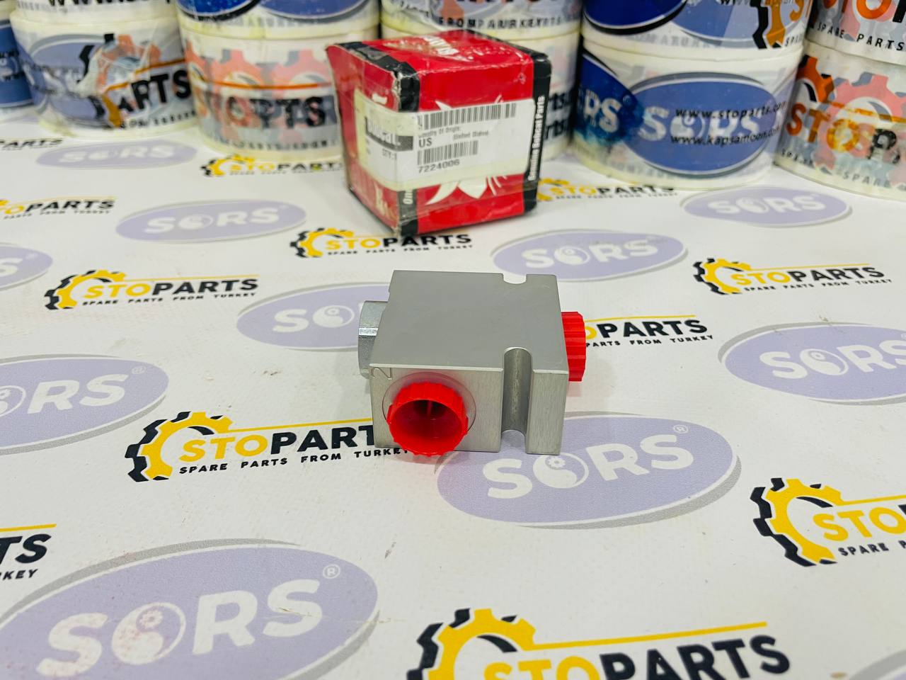 CHECK VALVE 7224006 FOR BOBCAT