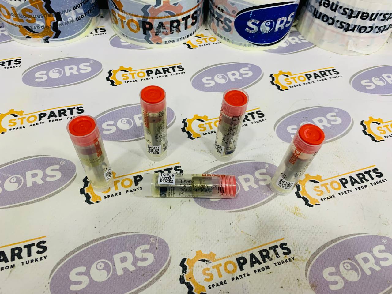FUEL INJECTOR NOZZLE 04272558 FOR DEUTZ