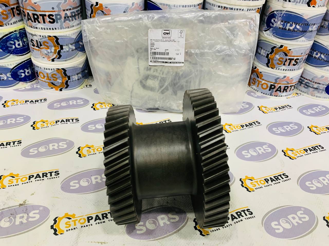 GEAR 87553311 CASE AND NEW HOLLAND