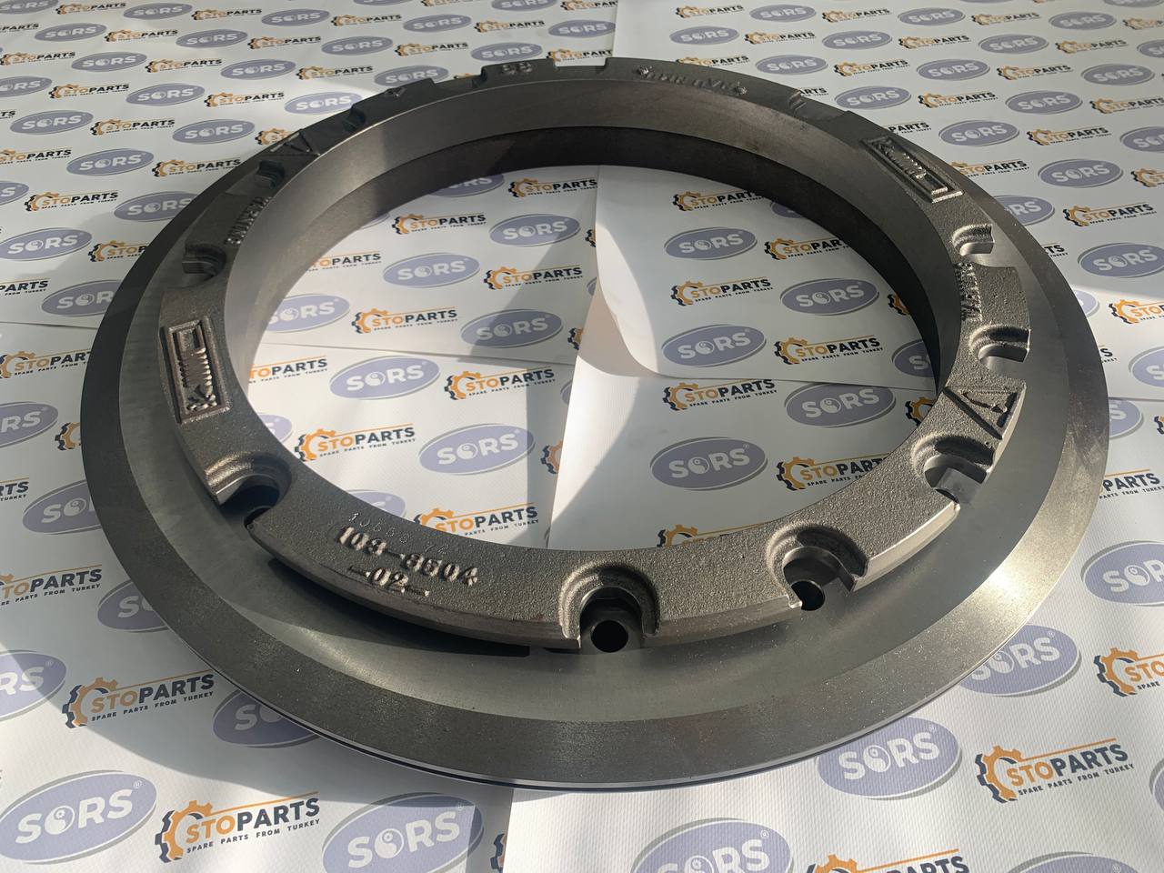 HOUSING 1038504 FOR CATERPILLAR