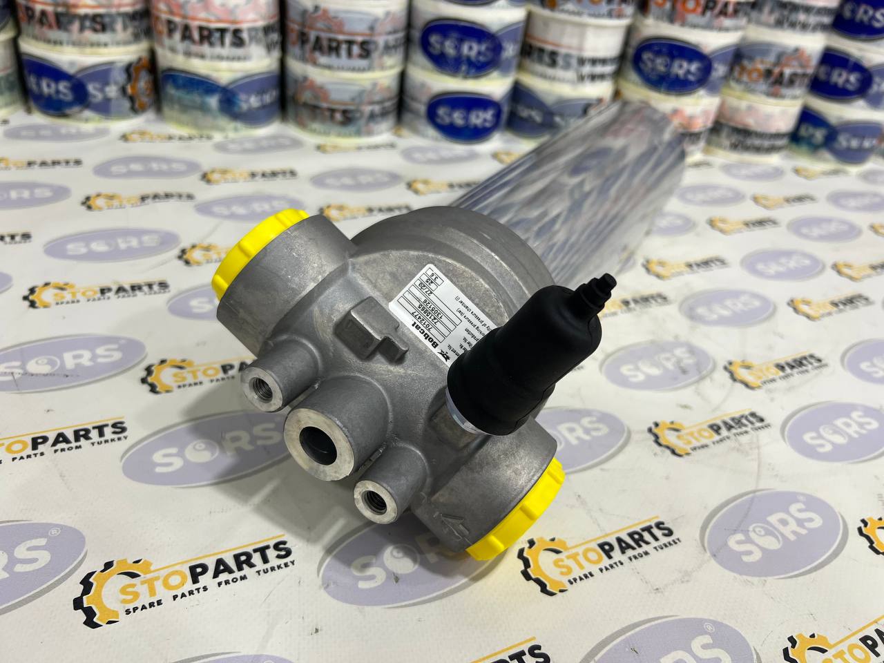 HYDRAULIC OIL FILTER WITH SWITCH 7215865 FOR BOBCAT