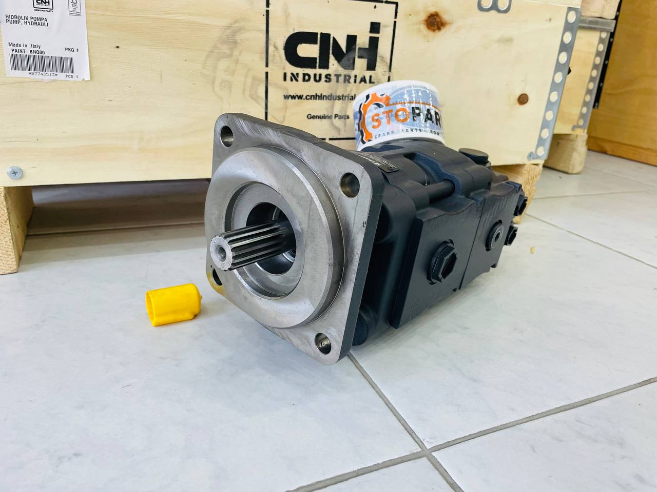 HYDRAULIC PUMP 87743513, 85826149, 87362337 FOR CASE AND NEW HOLLAND
