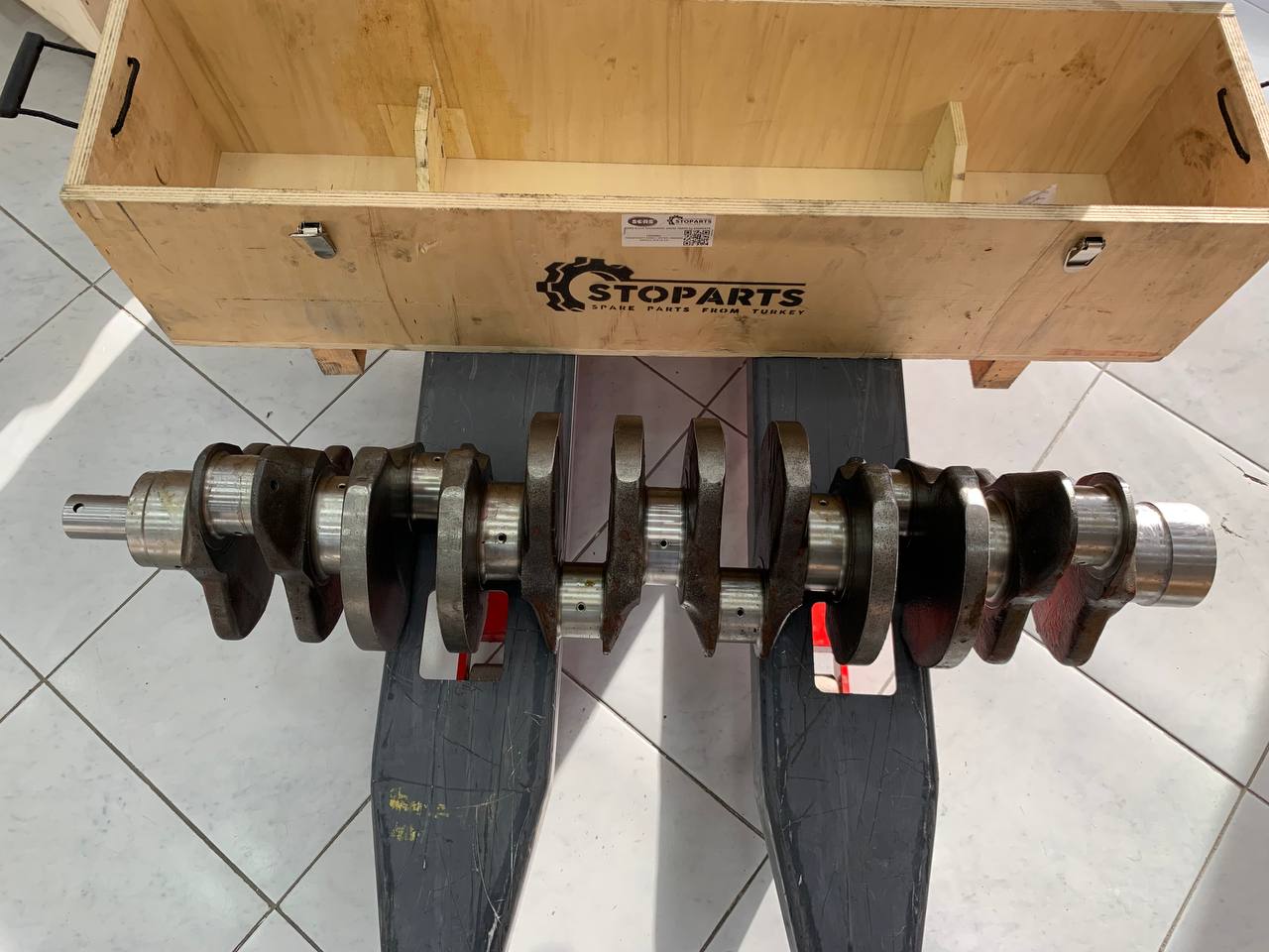 LIEBHERR 9266923 CRANKSHAFT D906T / D916Ti