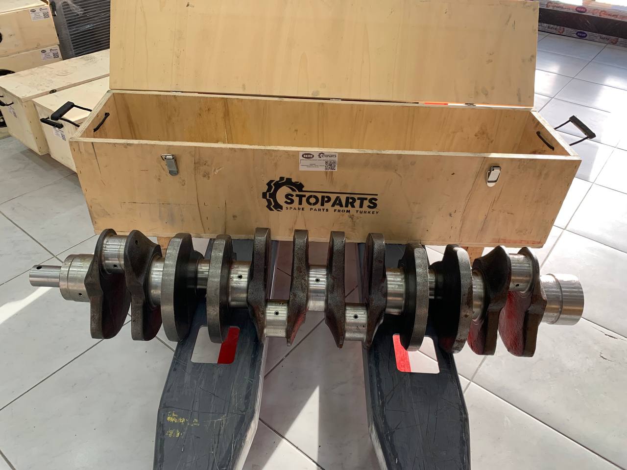 LIEBHERR 9266923 CRANKSHAFT D906T / D916Ti