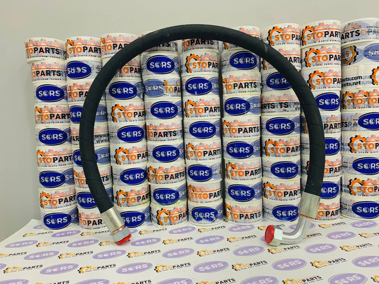 HOSE 17437085 FOR VOLVO