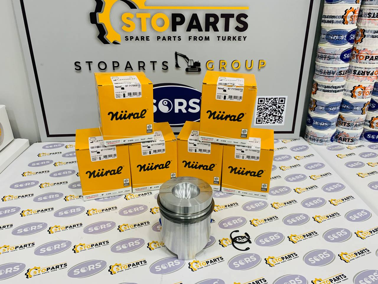 PISTON ASSY 1930742 FOR CASE AND NEW HOLLAND