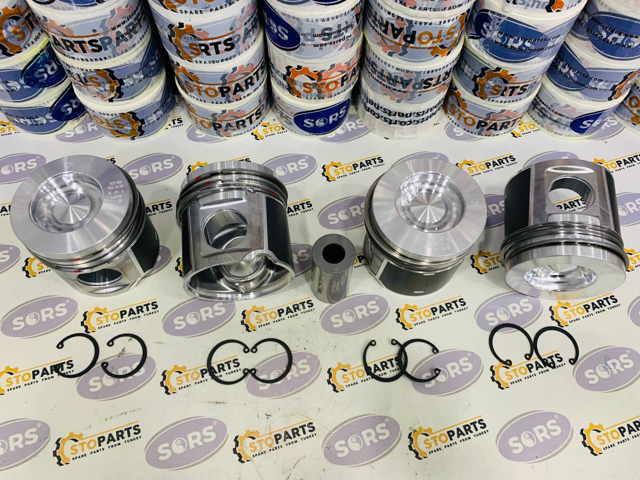 PISTON WITH RING 04501352 FOR DEUTZ