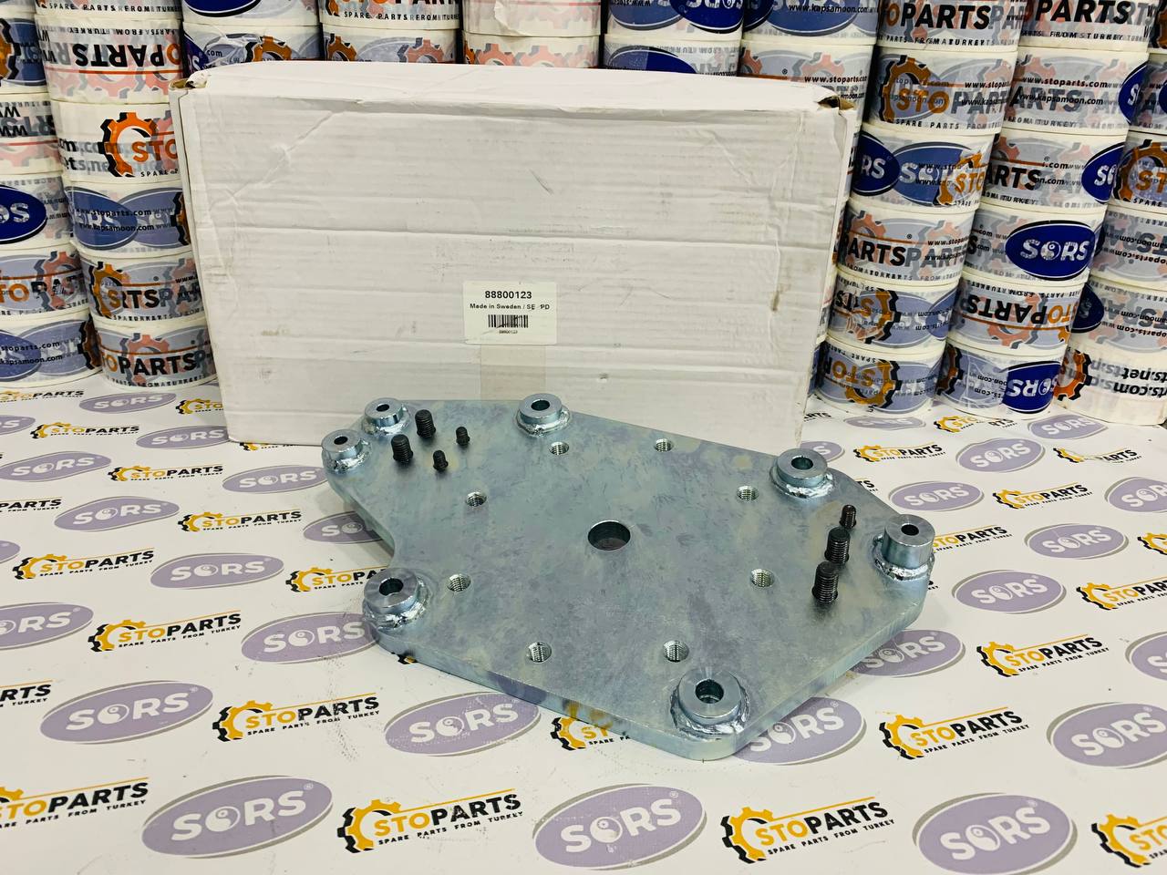 PLATE 888000123 FOR VOLVO