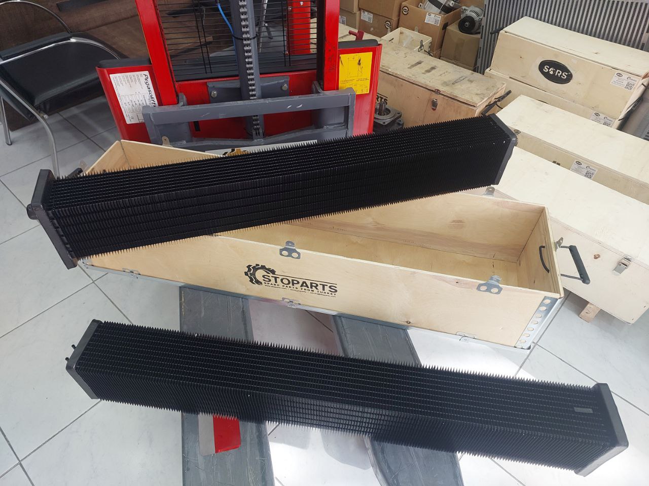 RADIATOR 2200538 FOR CATERPILLAR