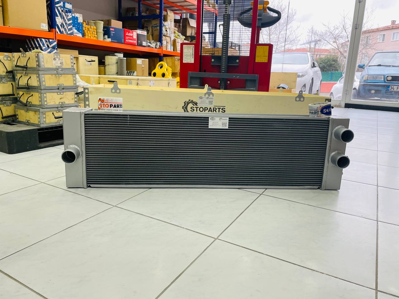 RADIATOR CORE XB00001606 FOR HITACHI