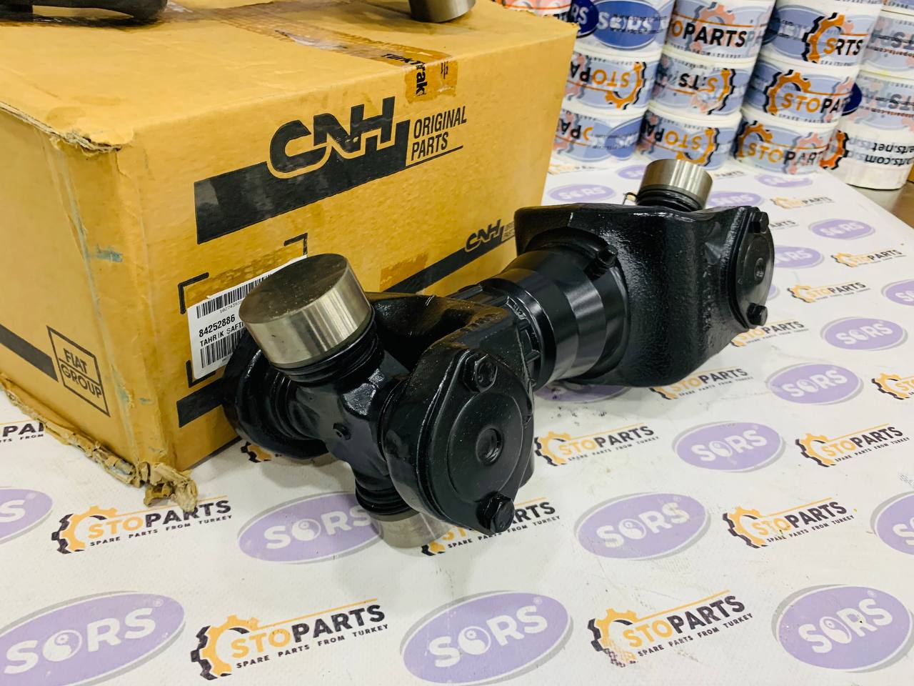 SHAFT 84252886 FOR CASE & NEW HOLLAND