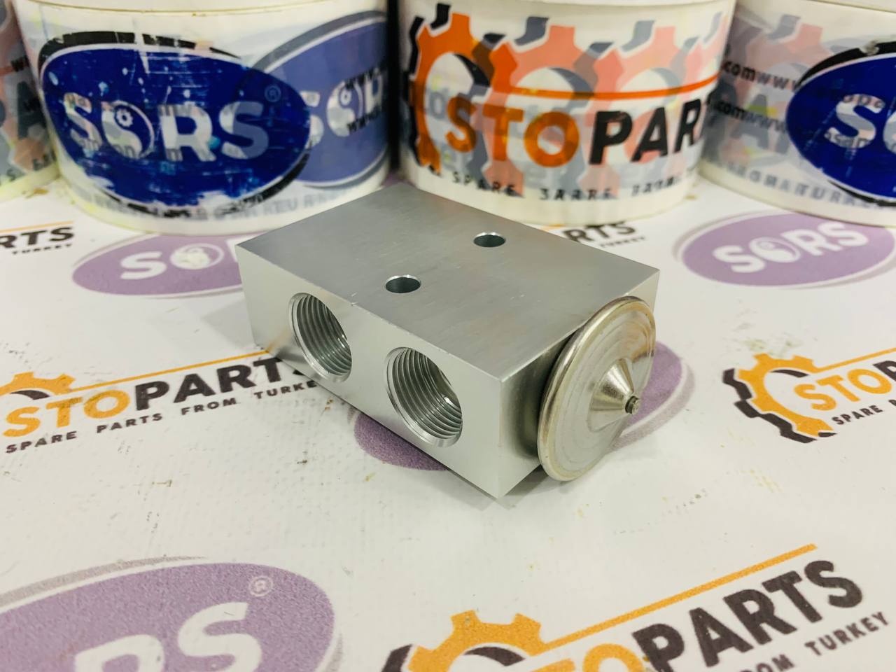 VOLVO 11716447 EXPANSION VALVE