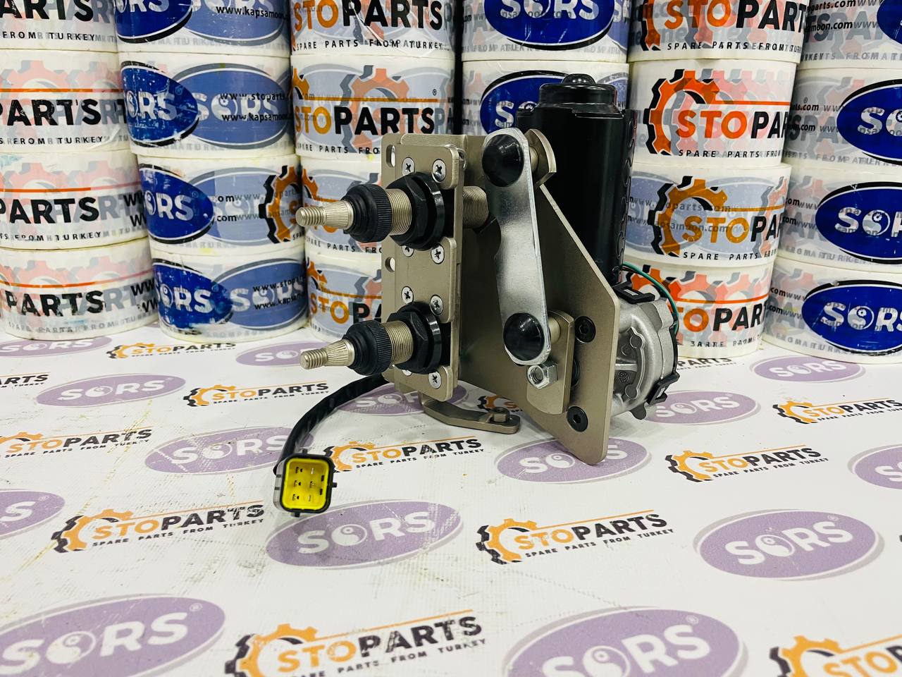 VOLVO 14675537 WIPER MOTOR
