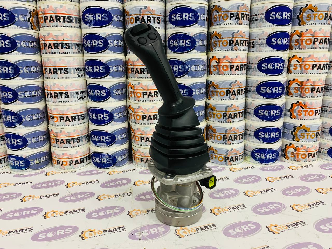 VOLVO 14693867, 14625425 REMOTE CONTROL VALVE
