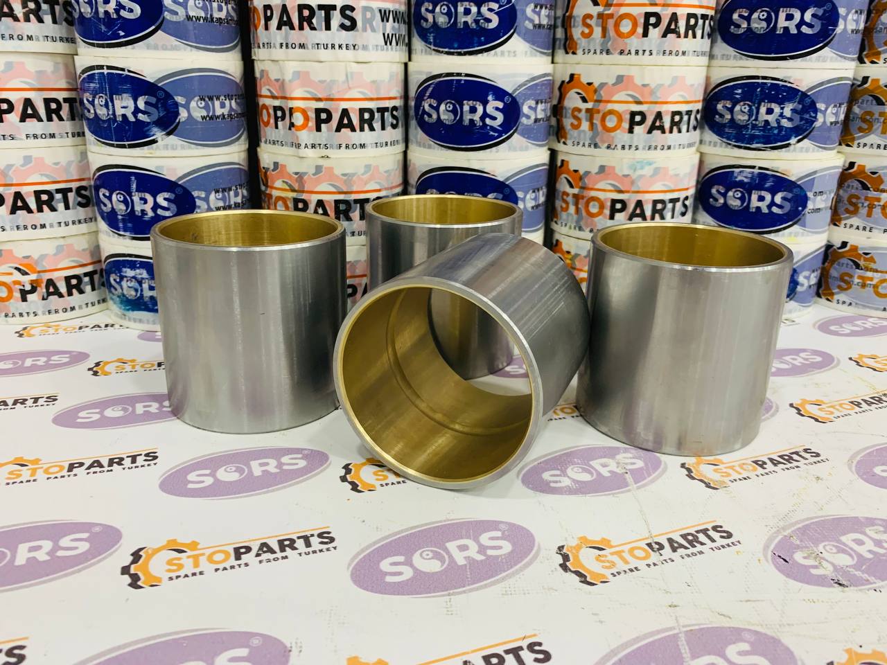 VOLVO 16039985 BUSHING