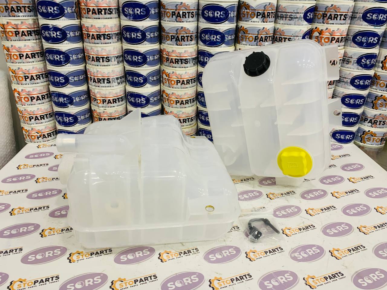 VOLVO 17336824, 17522033 EXPANSION TANK