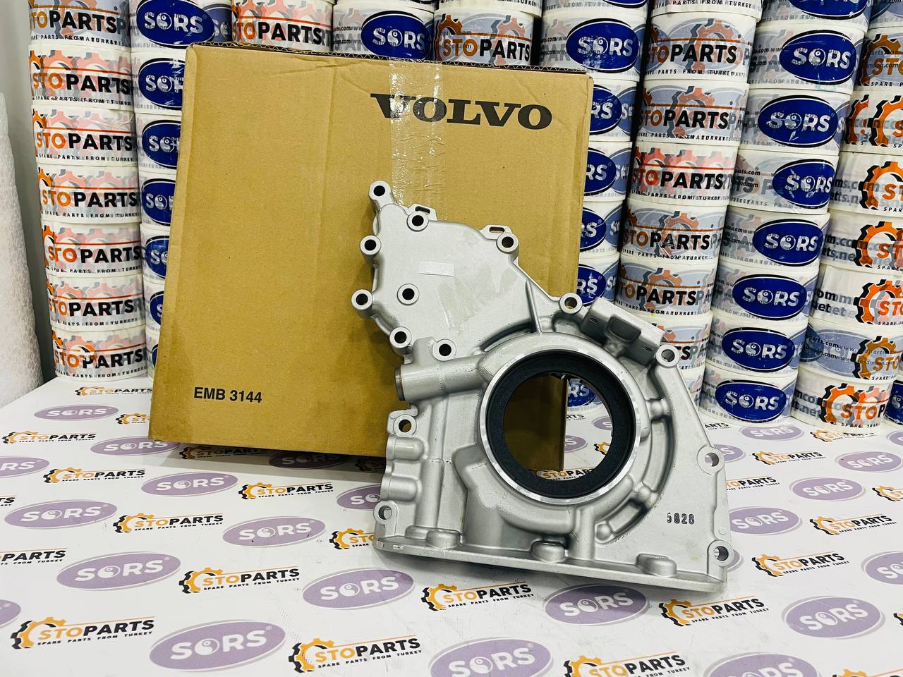 VOLVO 23171014 OIL PUMP HOUSING