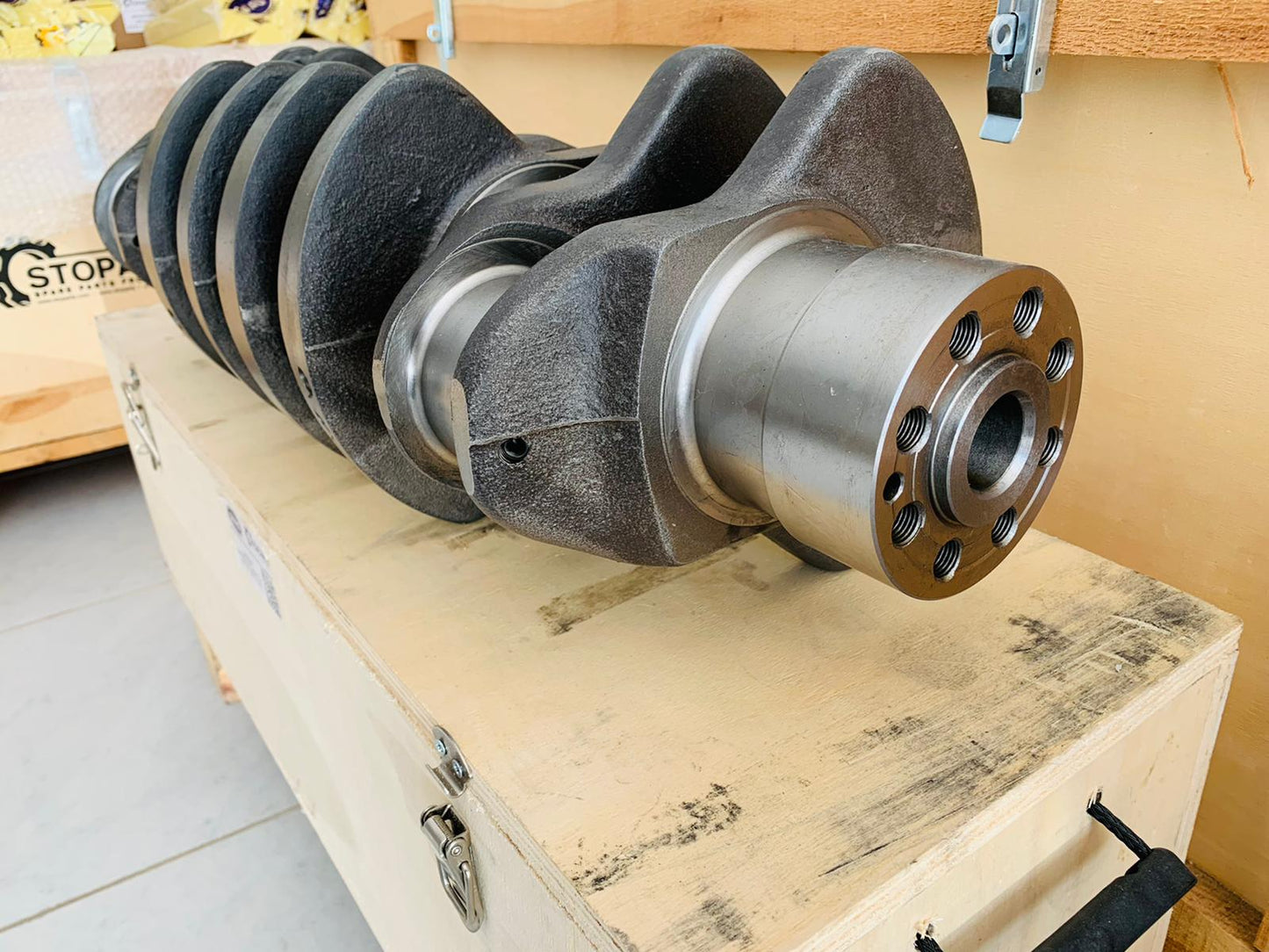 LIEBHERR 9077727 CRANKSHAFT (D924 TI-E)