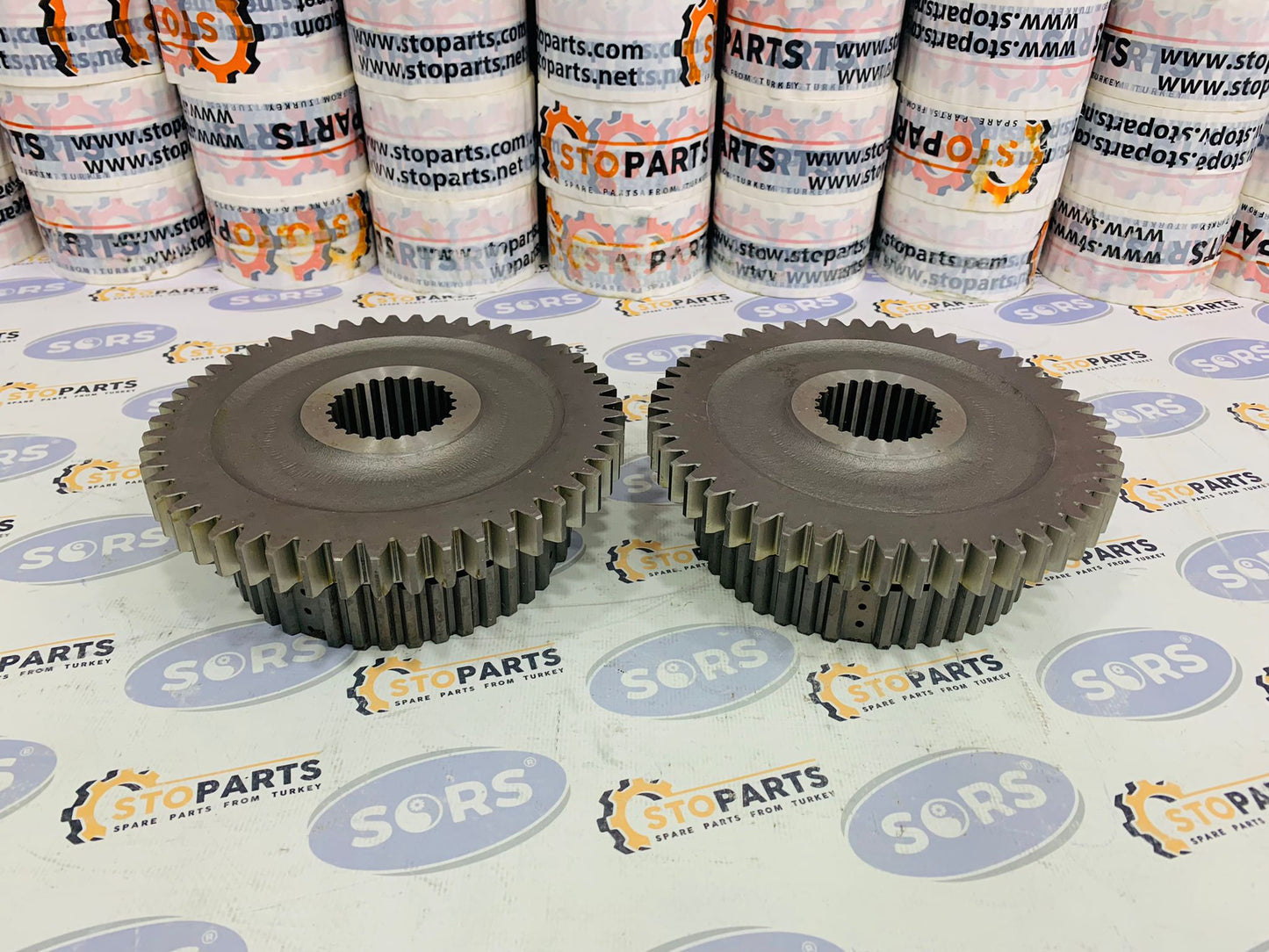 GEAR 87705481 FOR NEW HOLLAND GENUINE PART