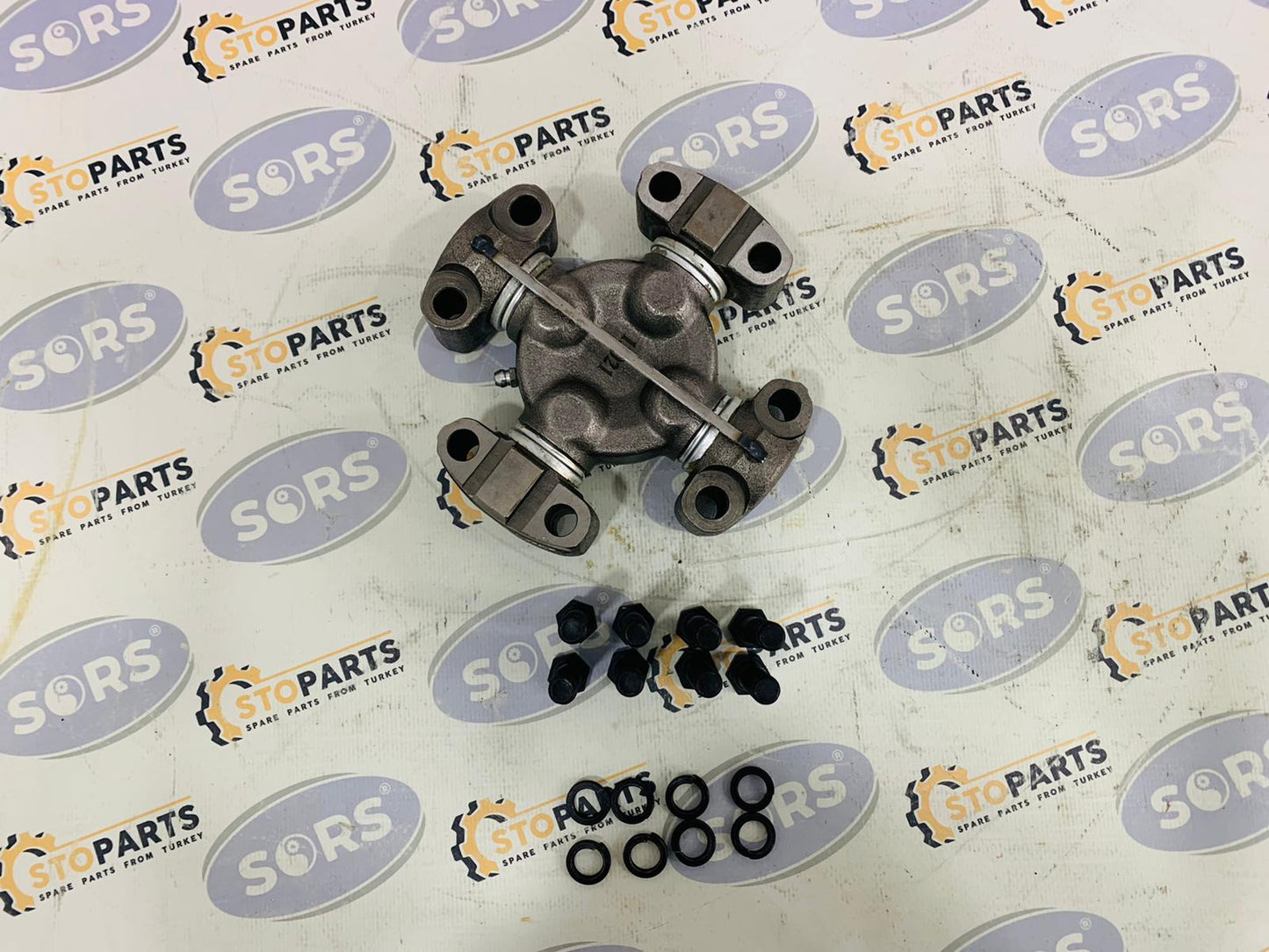 UNIVERSAL JOINT KIT 1351400030, 73134821, 1S9670 FOR KOMATSU, FIAT, HITACHI AND CATERPILLAR