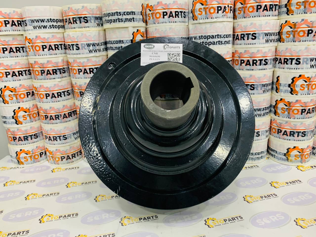 PULLEY 84460690 FOR CASE AND NEW HOLLAND (GENUINE)