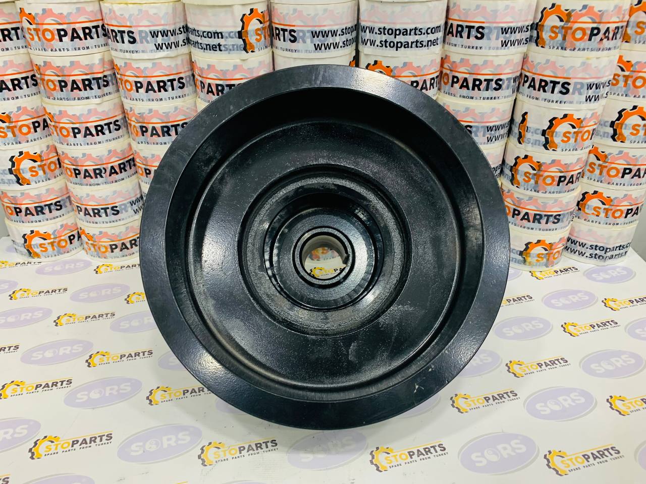 PULLEY 84460690 FOR CASE AND NEW HOLLAND (GENUINE)