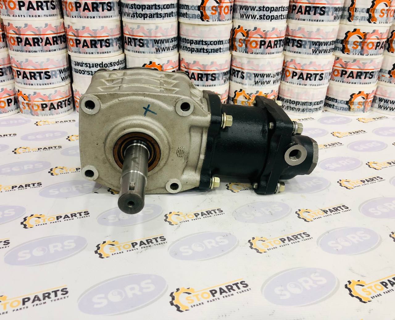AIR COMPRESSOR 14501-96100 FOR NISSAN PE6T