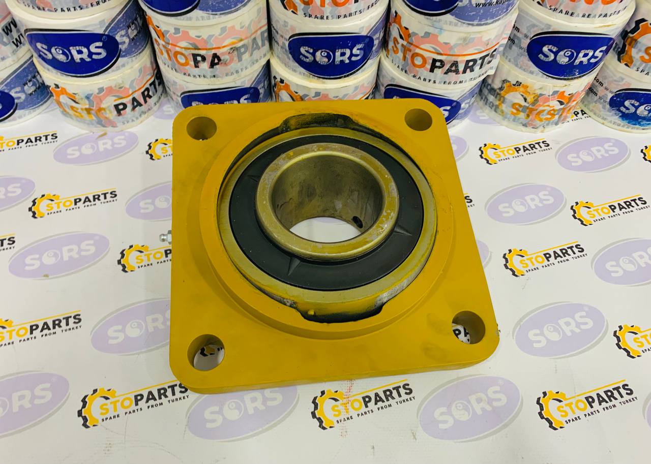 BEARING FLANGE 421-20-15123 FOR KOMATSU