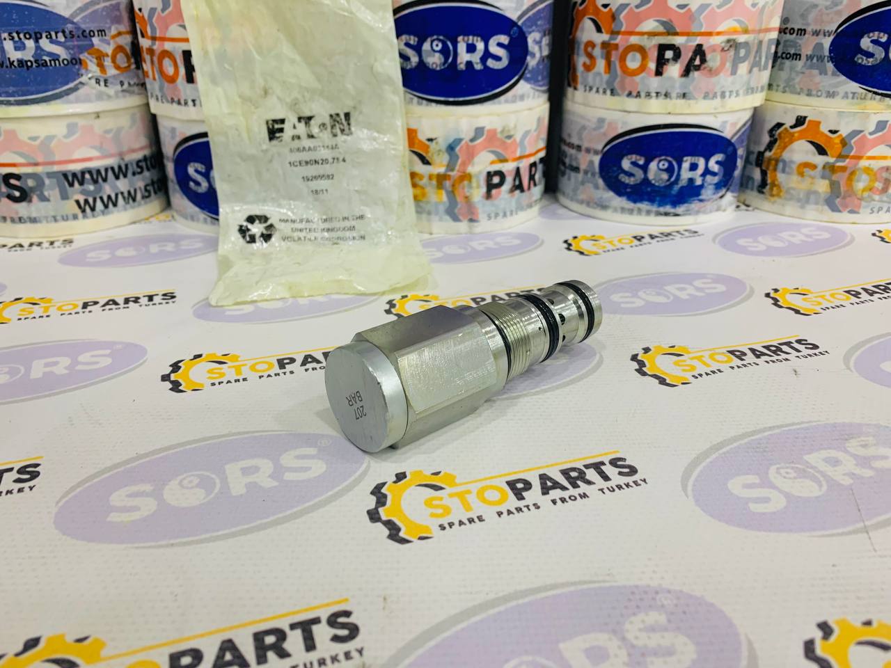 VALVE 406AA03144A EATON (GENUINE)