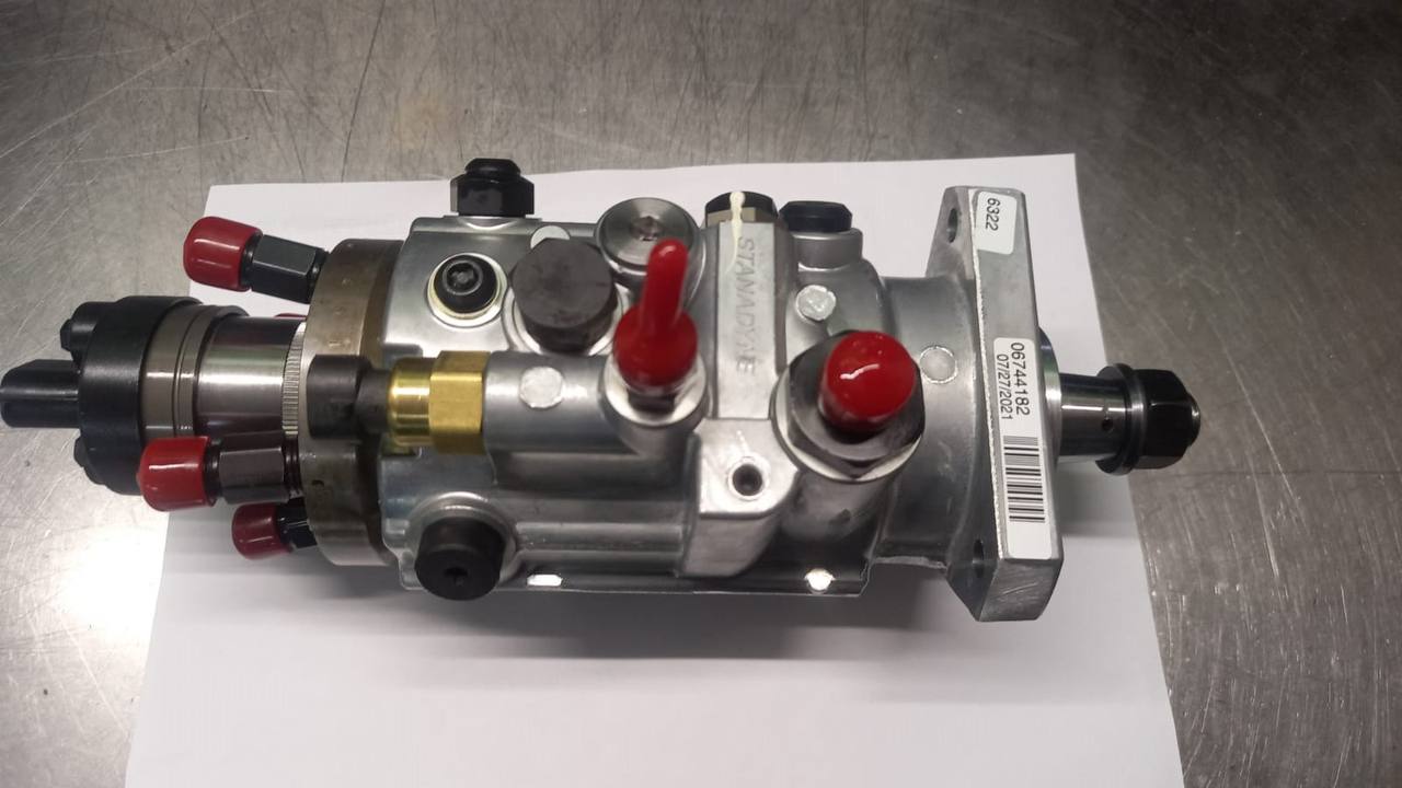 FUEL PUMP RE568070 FOR JOHN DEERE