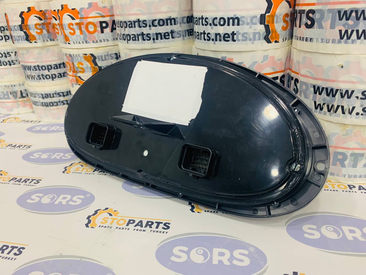 INSTRUMENT PANEL 87521757, 47536816 FOR CASE AND NEW HOLLAND