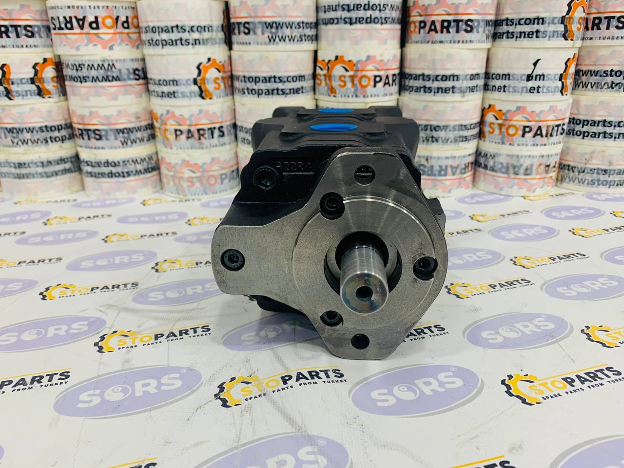 HYDRAULIC PUMP A0116262201 HEMA; P2C161713F1C5C5A DAVID BROWN