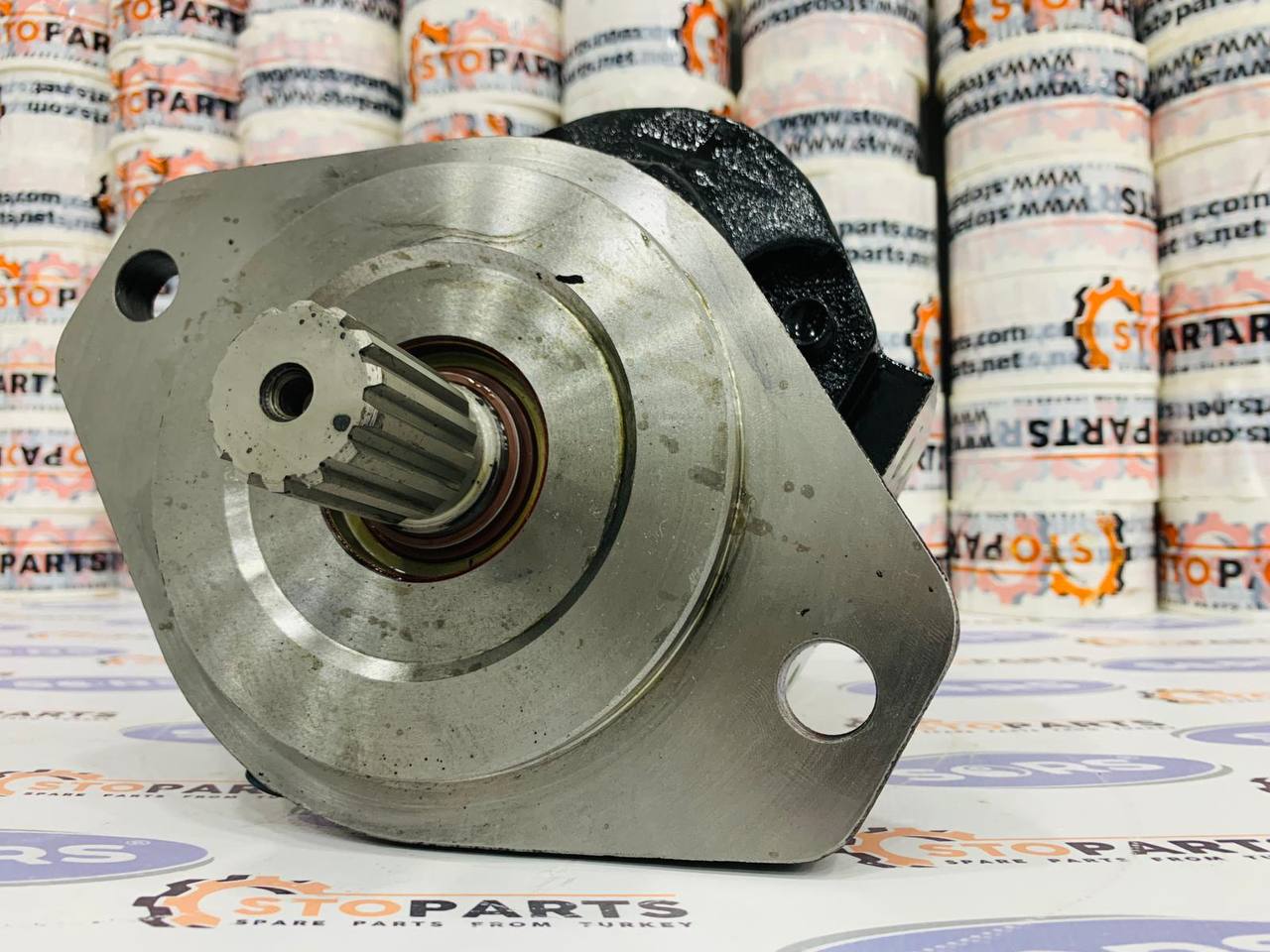 HYDRAULIC PUMP VOE11881939 FOR VOLVO
