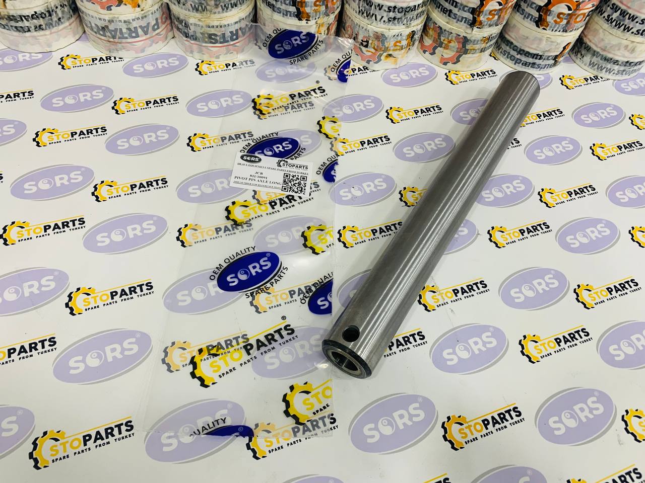 AXLE LONG PIVOT PIN 811/10091 FOR JCB