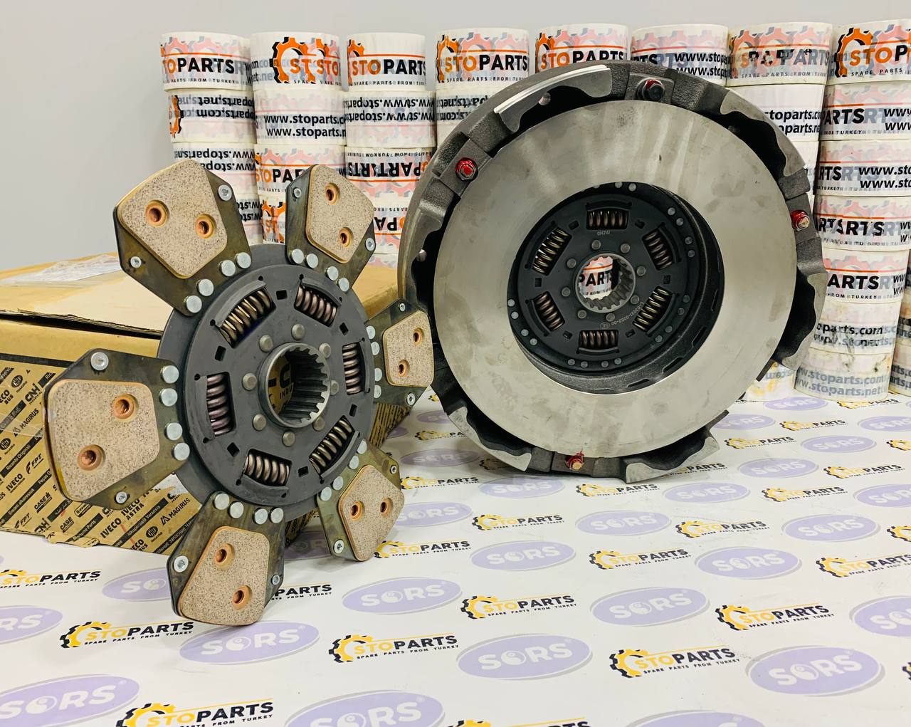 CLUTCH KIT 5128009, 5140361 FOR CASE AND NEW HOLLAND (GENUINE)