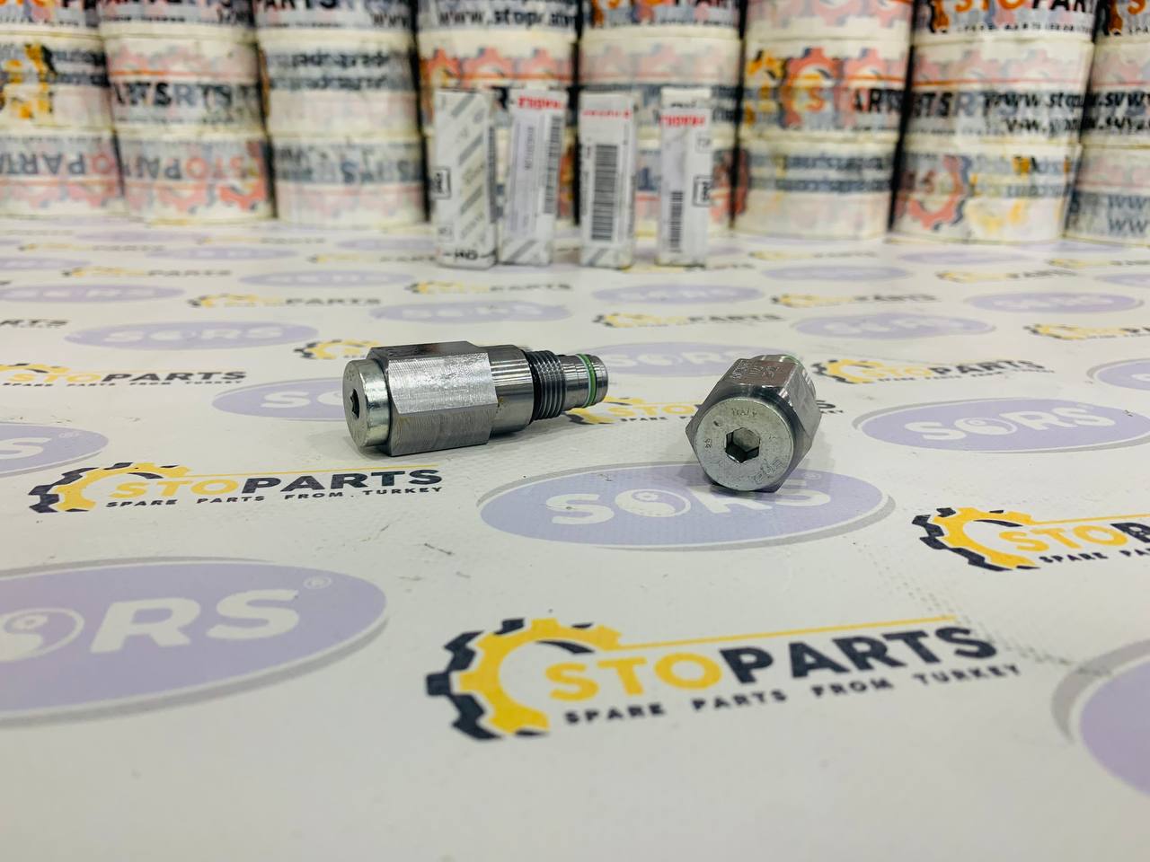 REGULATOR 85820128 FOR NEW HOLLAND AND CASE (GENUINE)