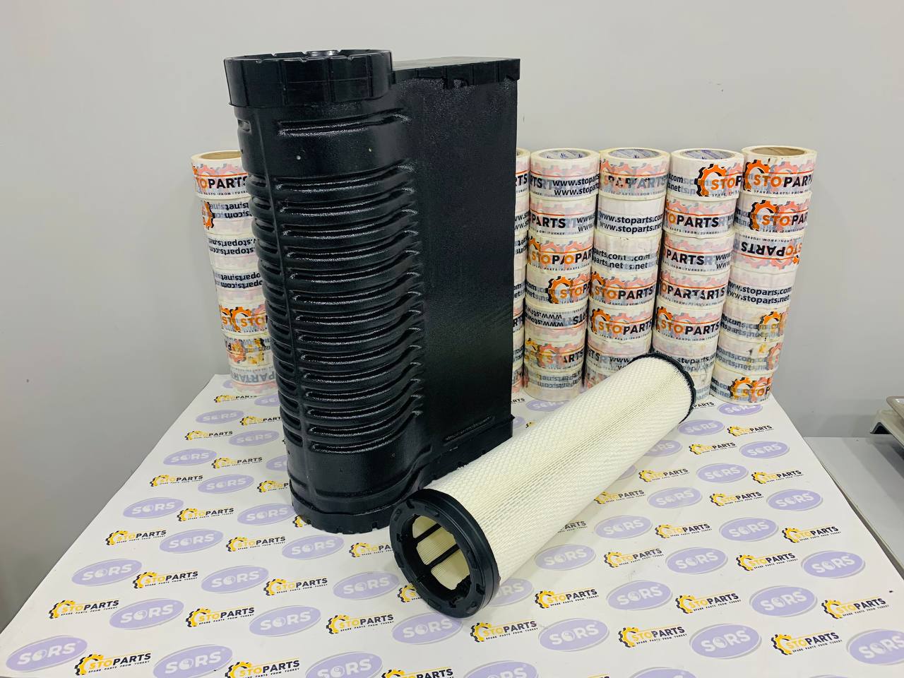 AIR FILTER 4221089 FOR CATERPILLAR