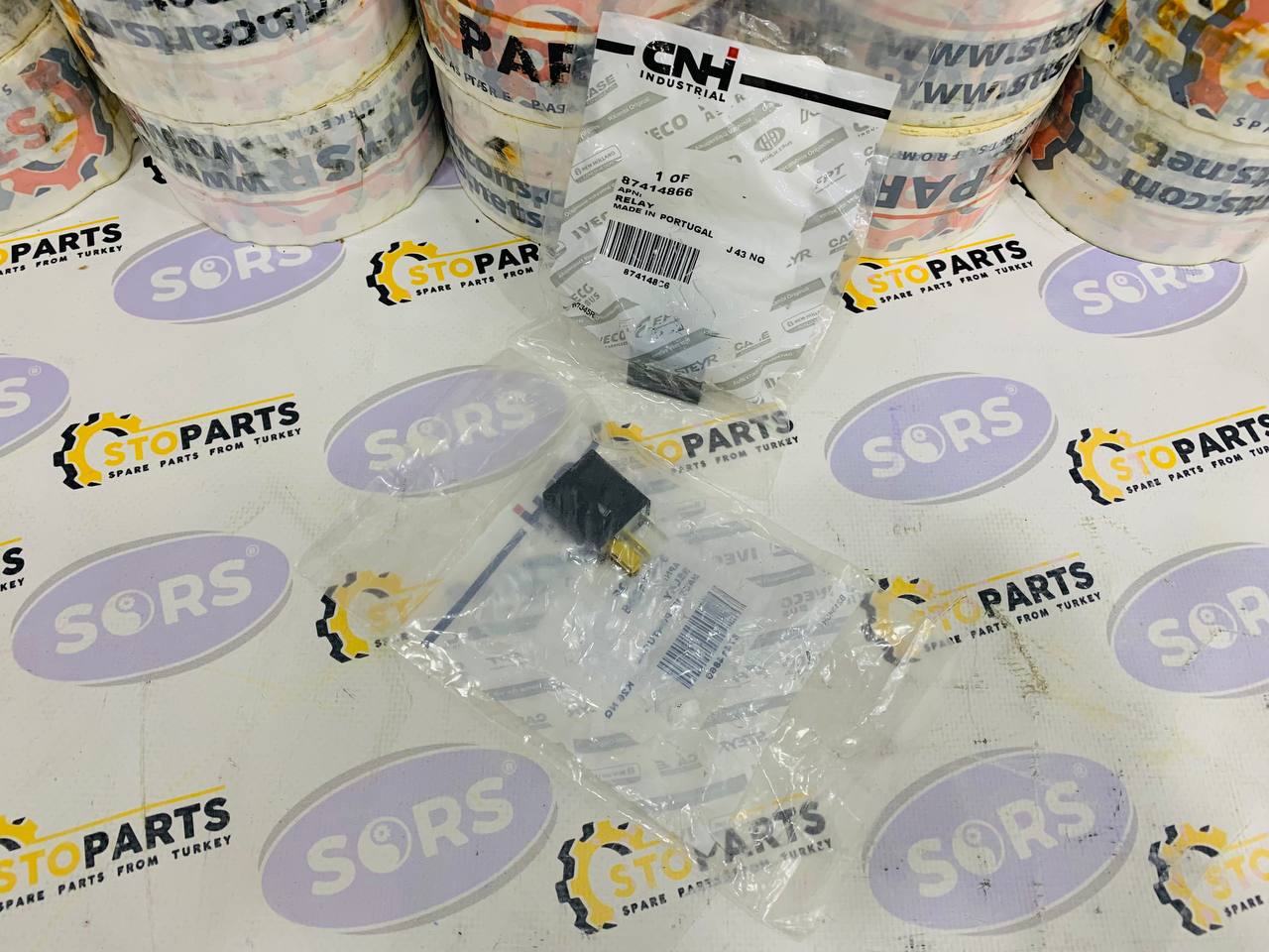 RELAY 87414866 FOR CASE AND NEW HOLLAND (GENUINE)