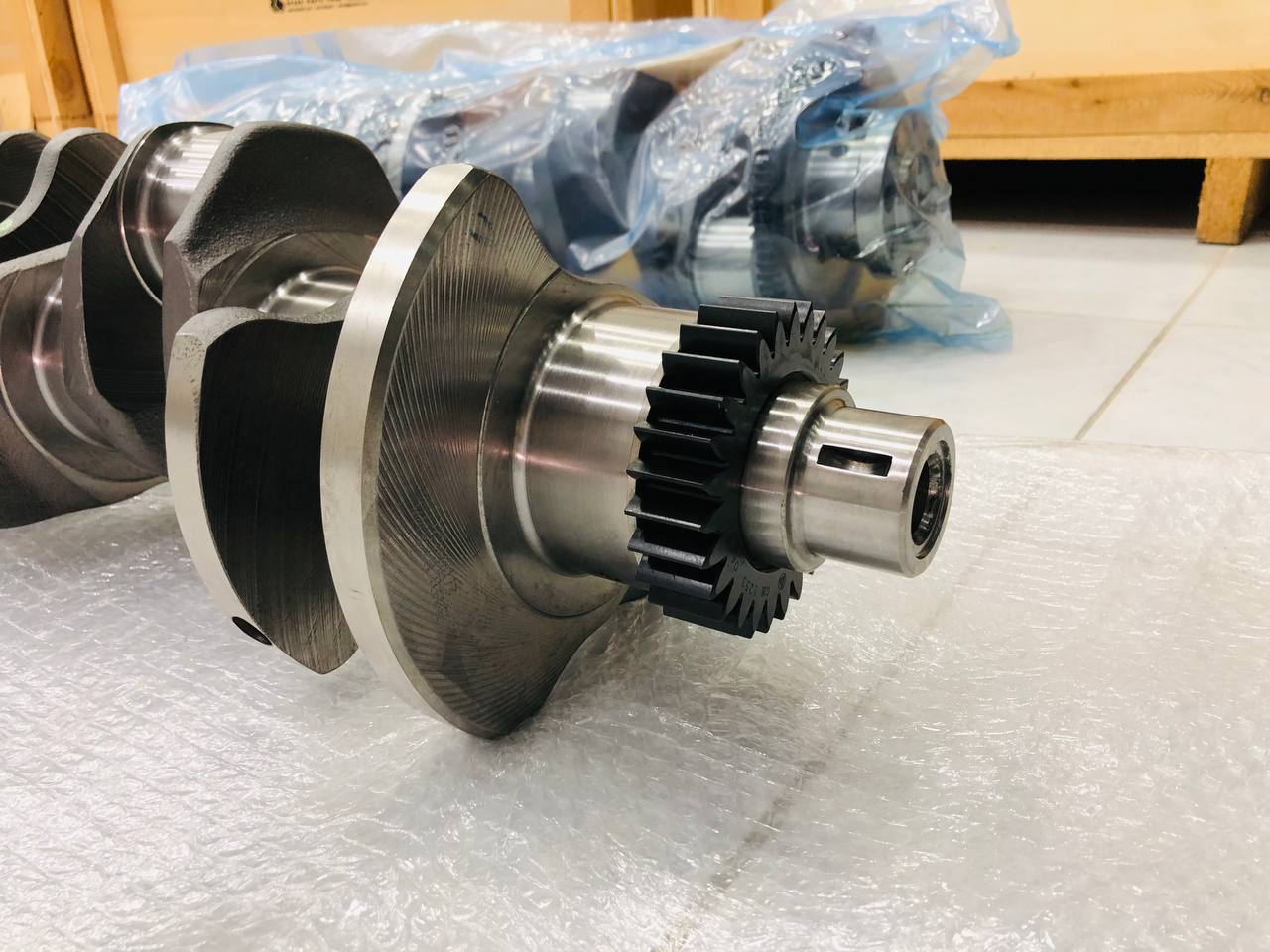 CRANKSHAFT RE530437, RE534314, RE505124 FOR JOHN DEERE
