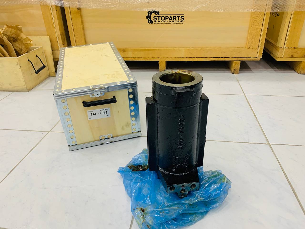 CYLINDER 3147923 FOR CATERPILLAR