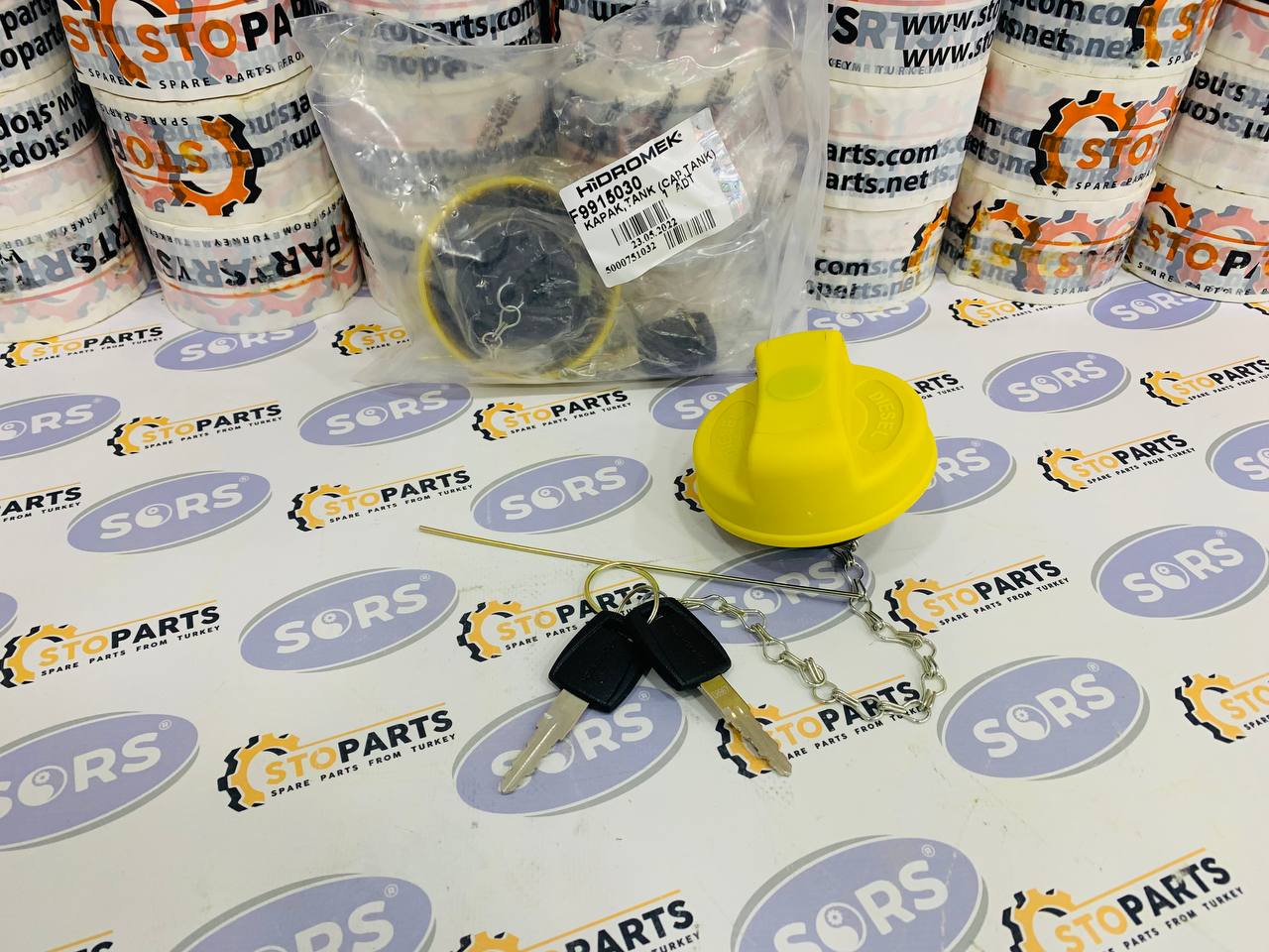 FUEL TANK CAP AND KEYS F99/15030 FOR HIDROMEK (GENUINE)