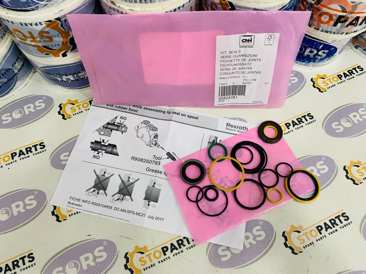 SEAL KIT 85824281 FOR CASE AND NEW HOLLAND