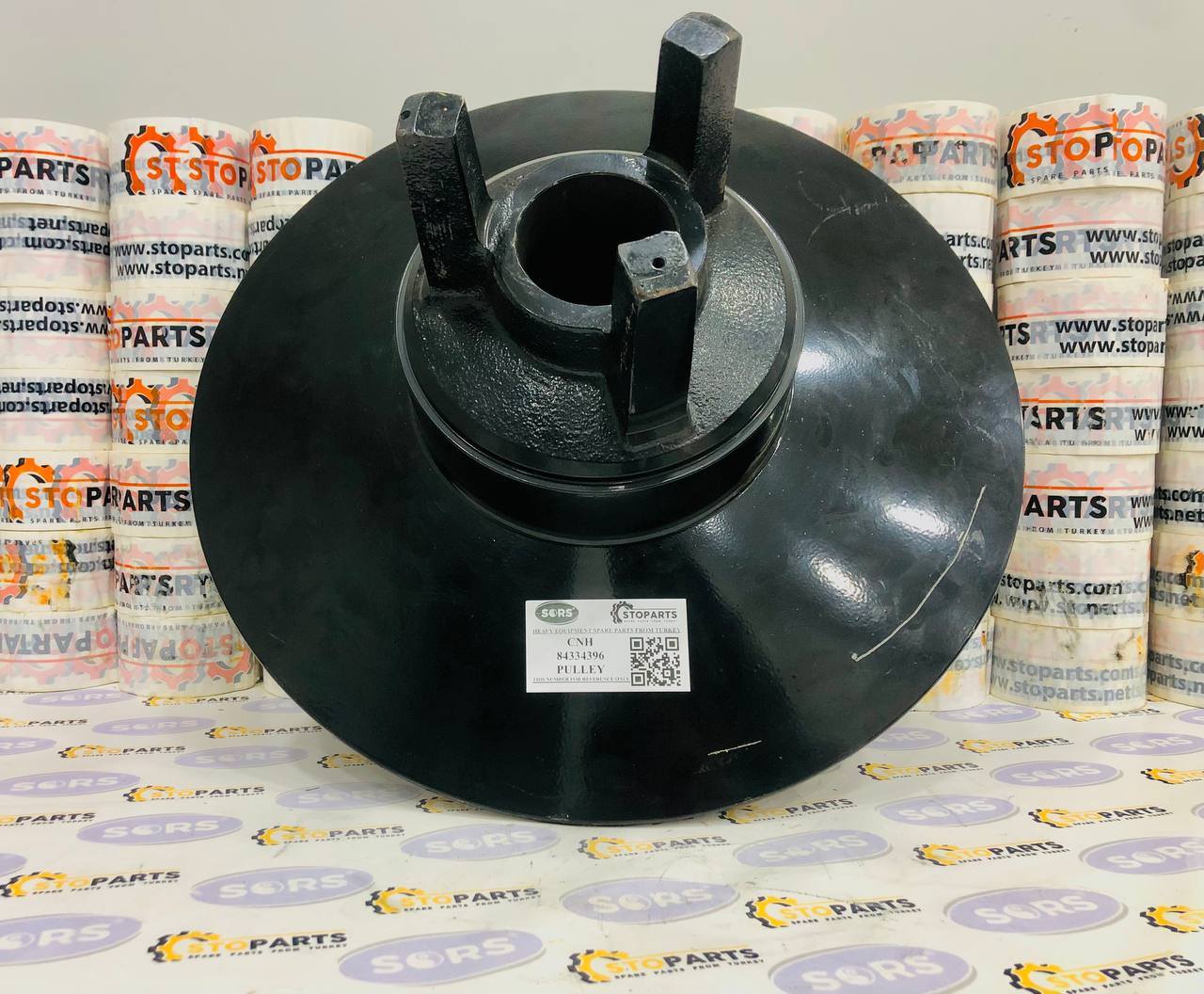 PULLEY 84334396 FOR CASE AND NEW HOLLAND